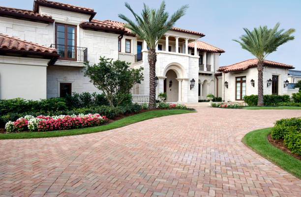 Best Driveway Paving Contractor  in Lyndon, KS